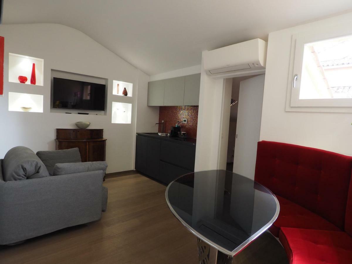 Tetti Rossi Apartment โบโลญญา ภายนอก รูปภาพ